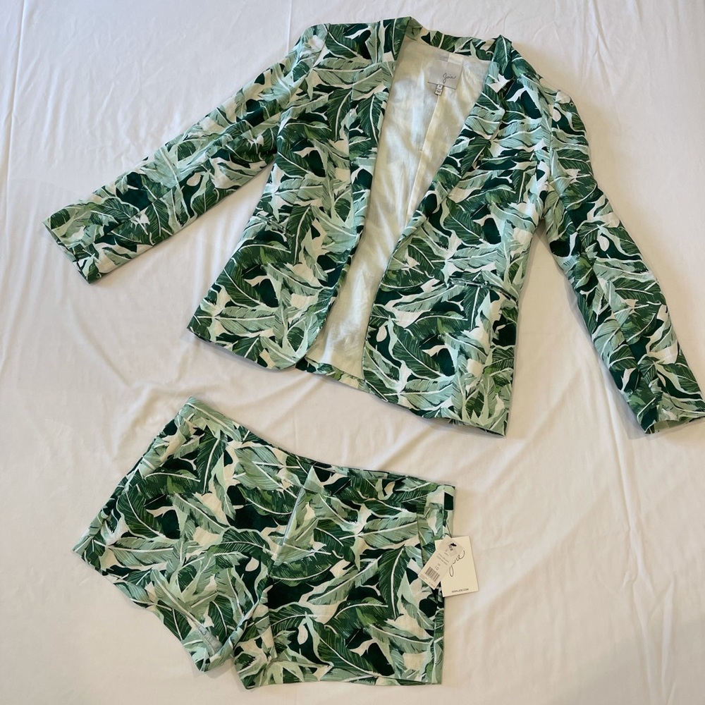 Joie palm leaf shorts - size 10 NWT never worn